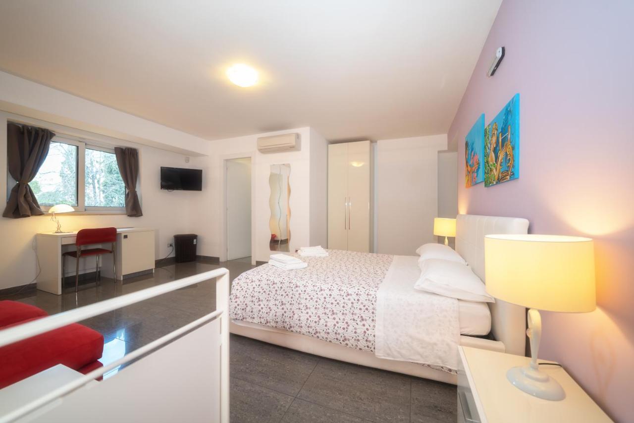Palazzo Leo Suite And Apartment 레체 외부 사진
